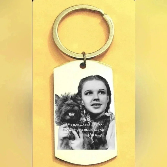 Wizard Of Oz dorathy inspiration quote Keychain - Picture 1 of 1